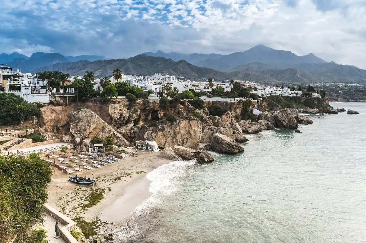 Hostal Marissal By Dorobe Nerja